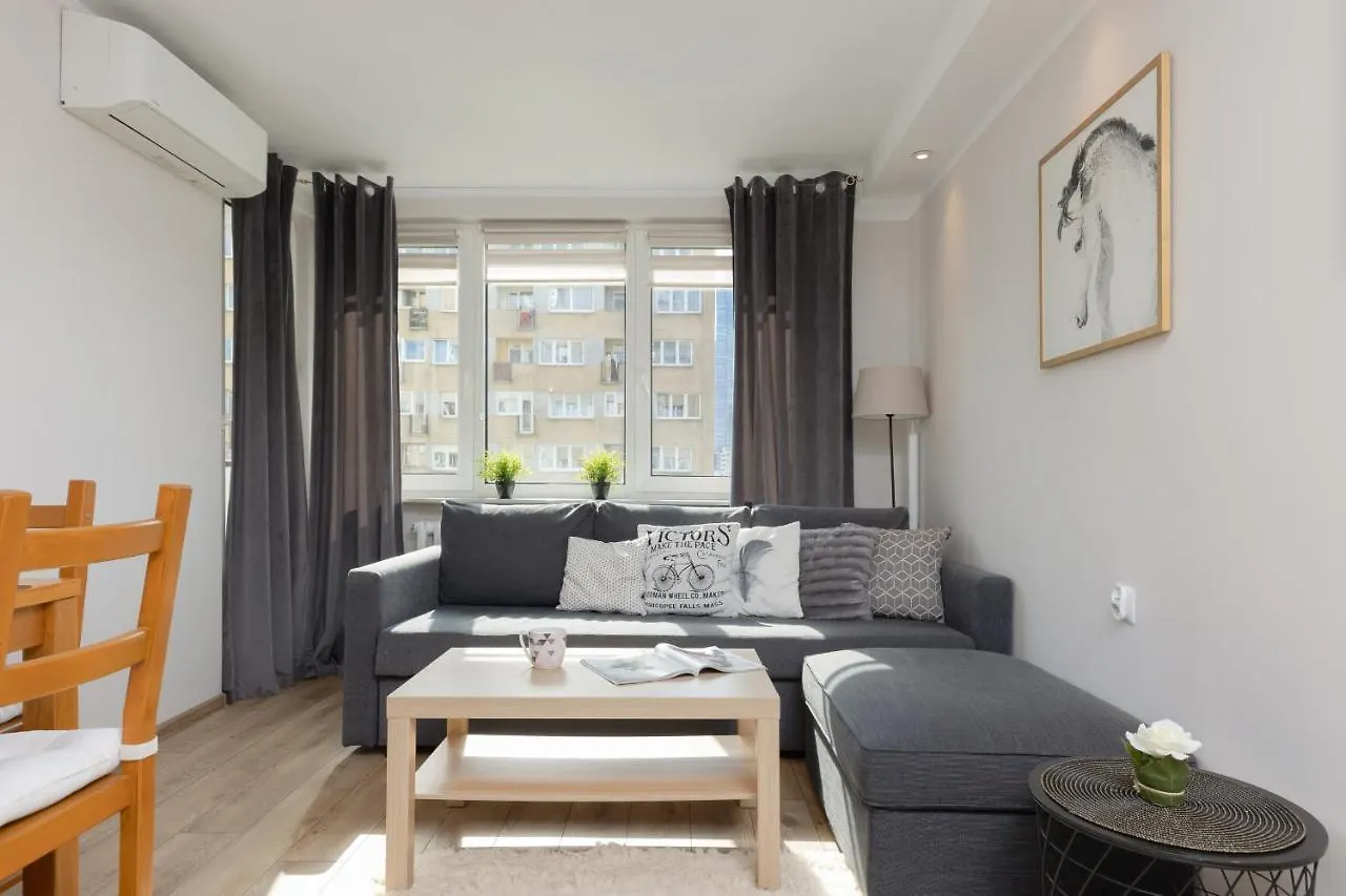 Pet-Friendly Apartment Panska With Ac By Noclegi Renters Varsóvia