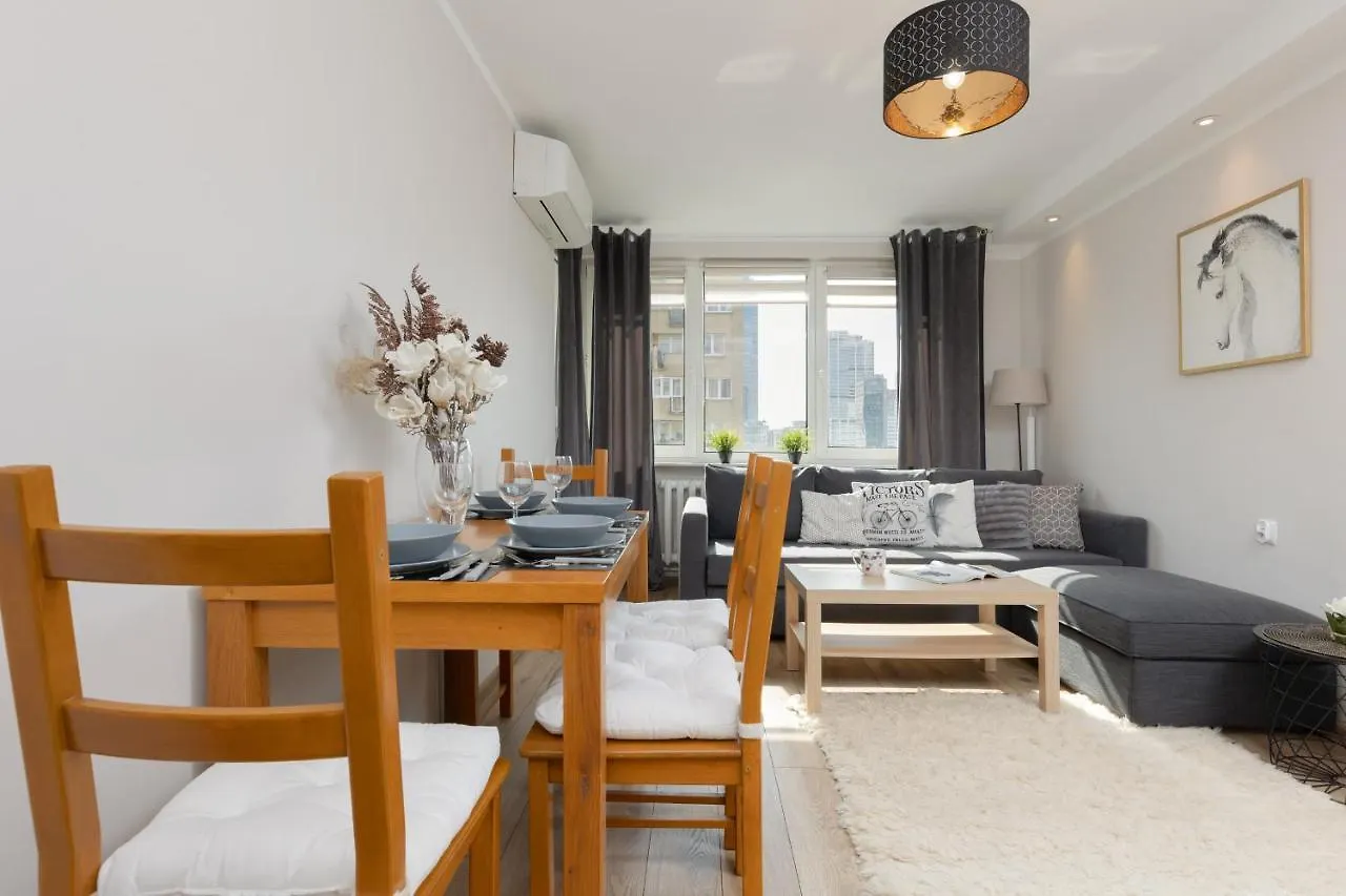 Pet-Friendly Apartment Panska With Ac By Noclegi Renters Varsóvia 0*,  Polónia