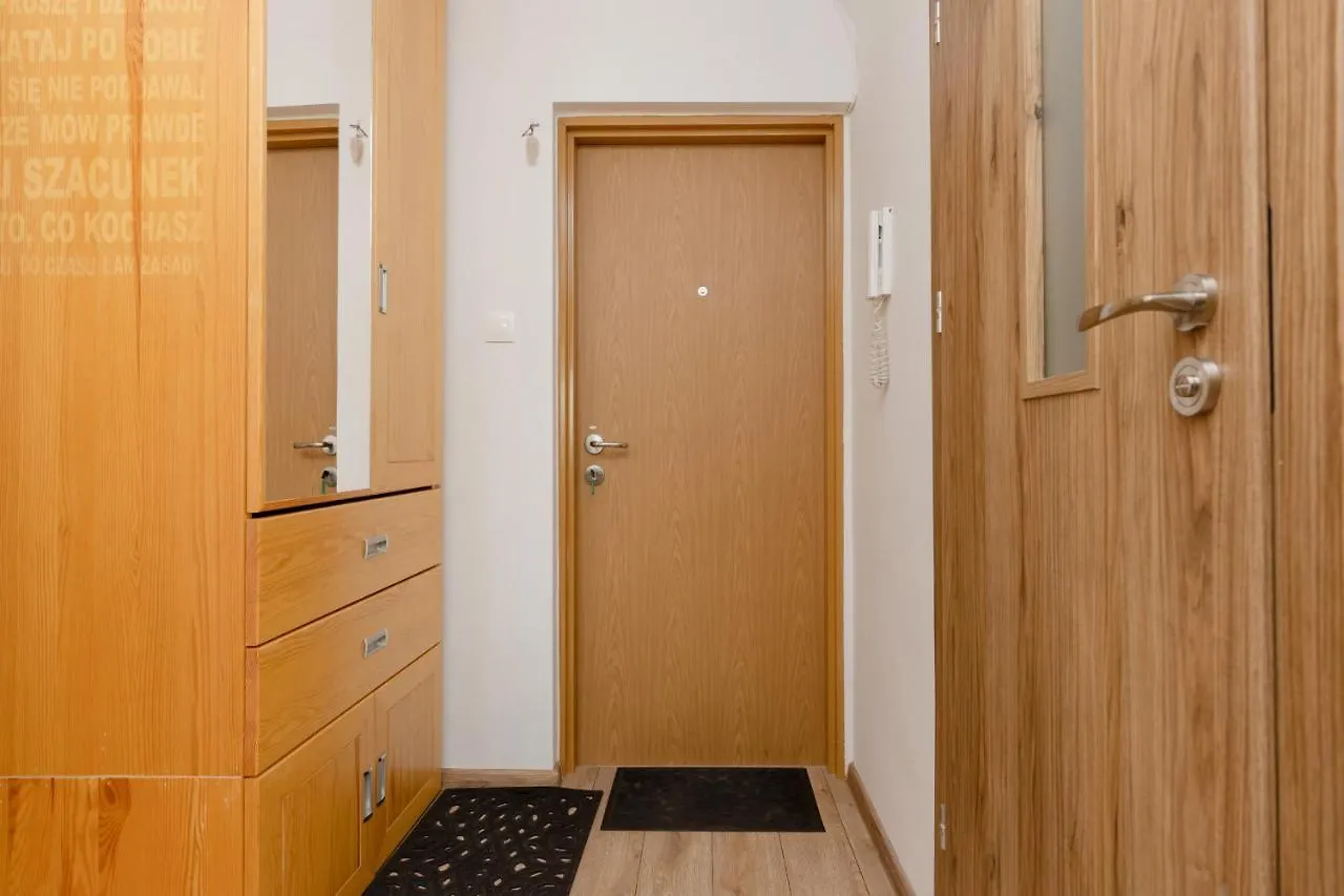 Pet-Friendly Apartment Panska With Ac By Noclegi Renters Varsóvia